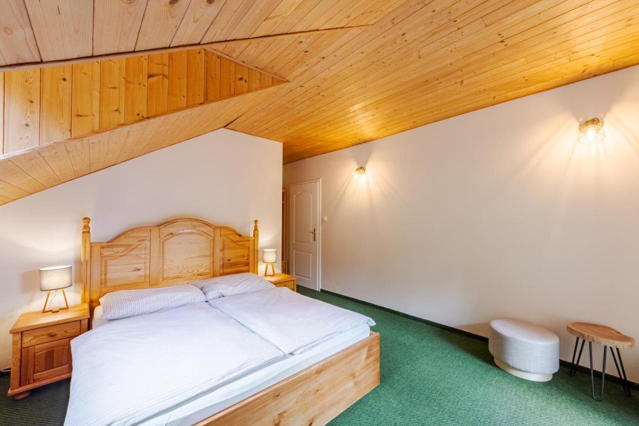Hotel Studenec Rozmberk Rozmberk Nad Vltavou Bagian luar foto